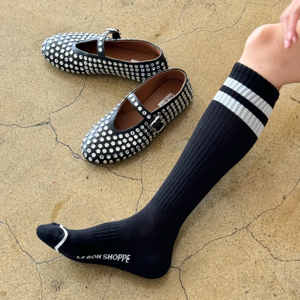 Le Bon Shoppe | Knee High Boyfriend Socks Socks LE BON SHOPPE Black