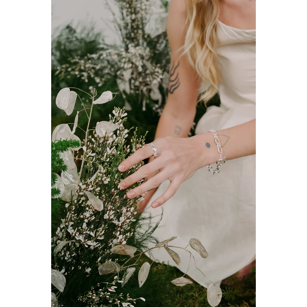 Alice Ring Kara Yoo 