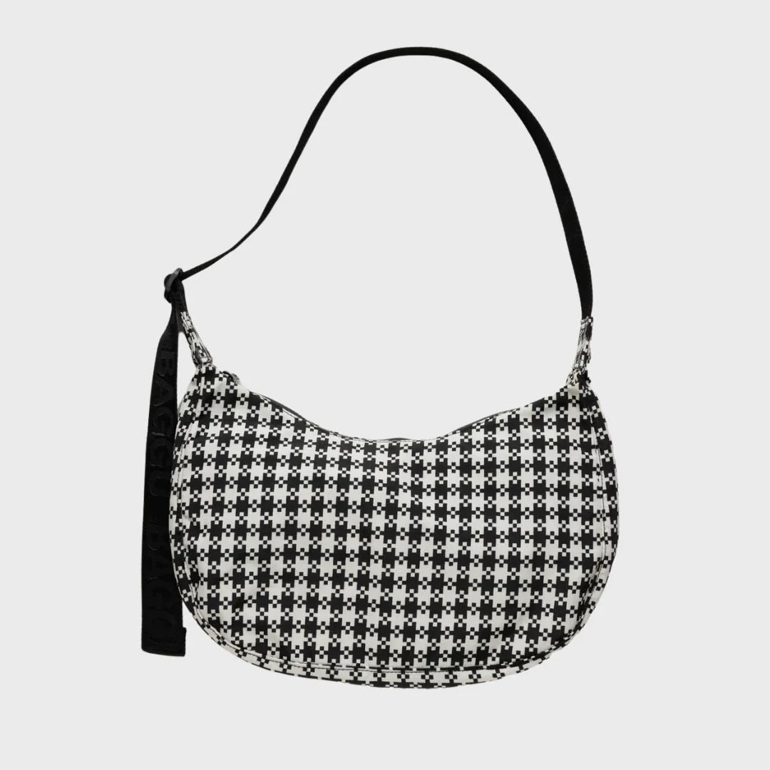 Baggu Medium Crescent Bag | Recycled Nylon BAGGU Black & White Pixel Gingham 
