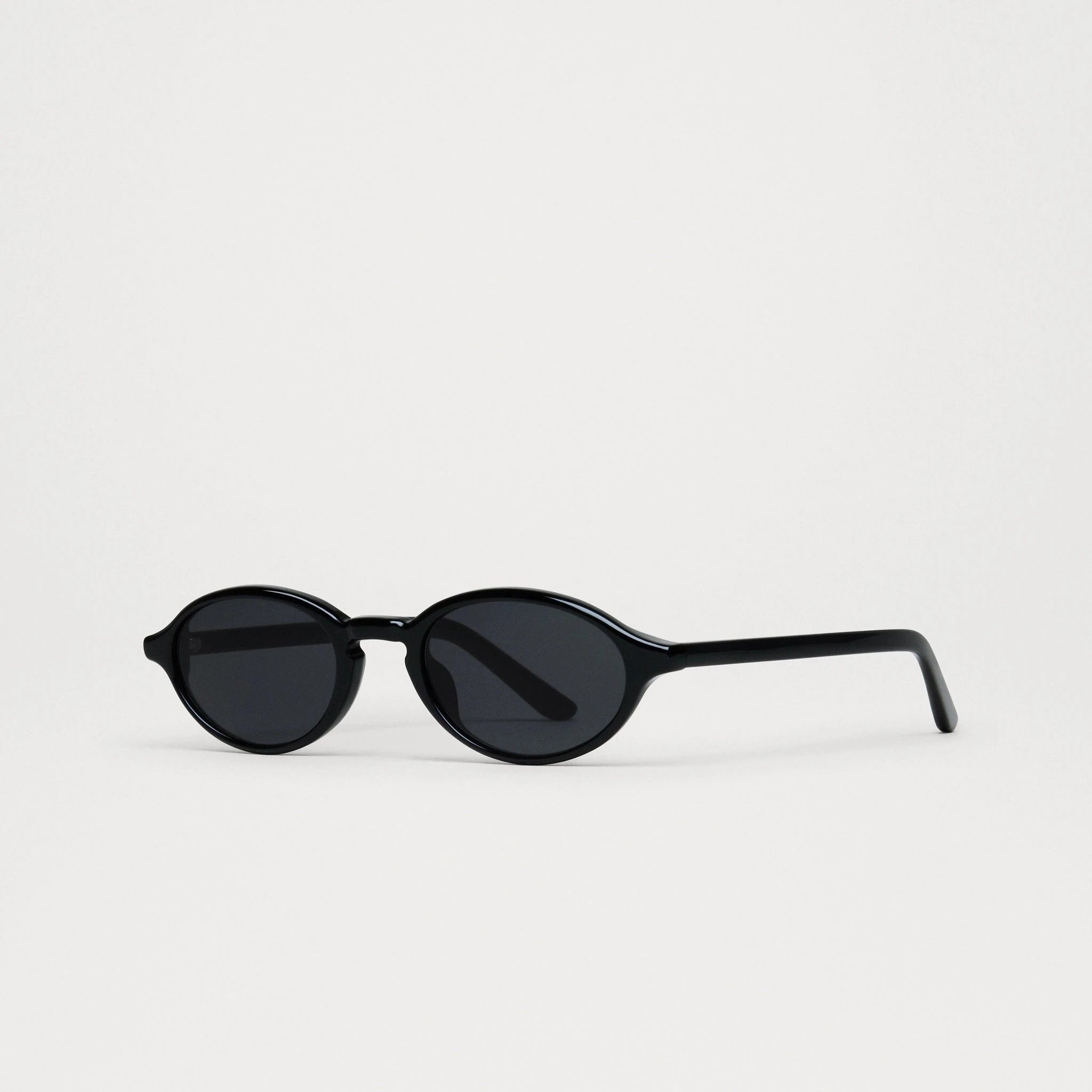 Chimi | Lex Black Sunglasses Bristol General Store 