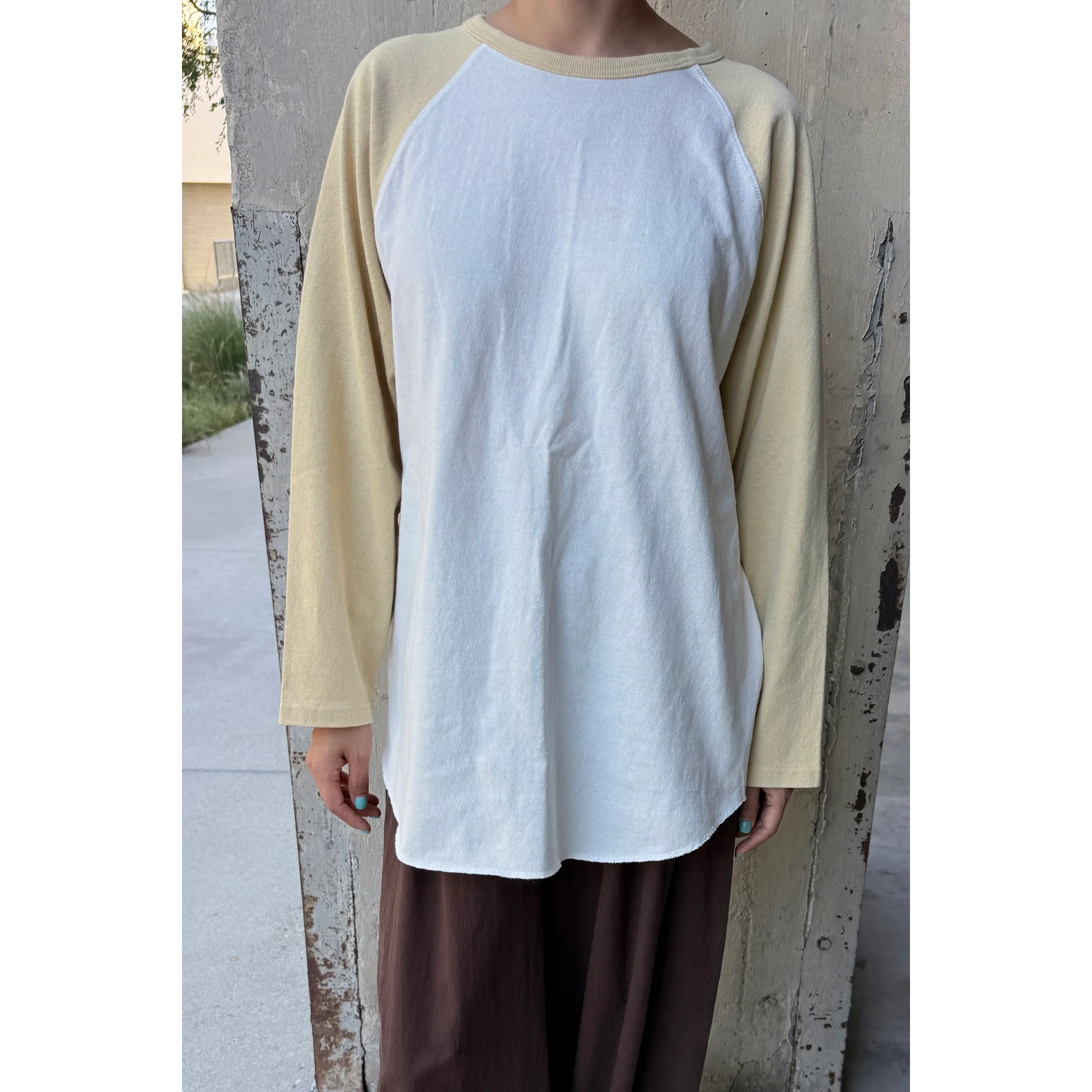 Heavy Cotton Raglan Tee Womens Tops LE BON SHOPPE 