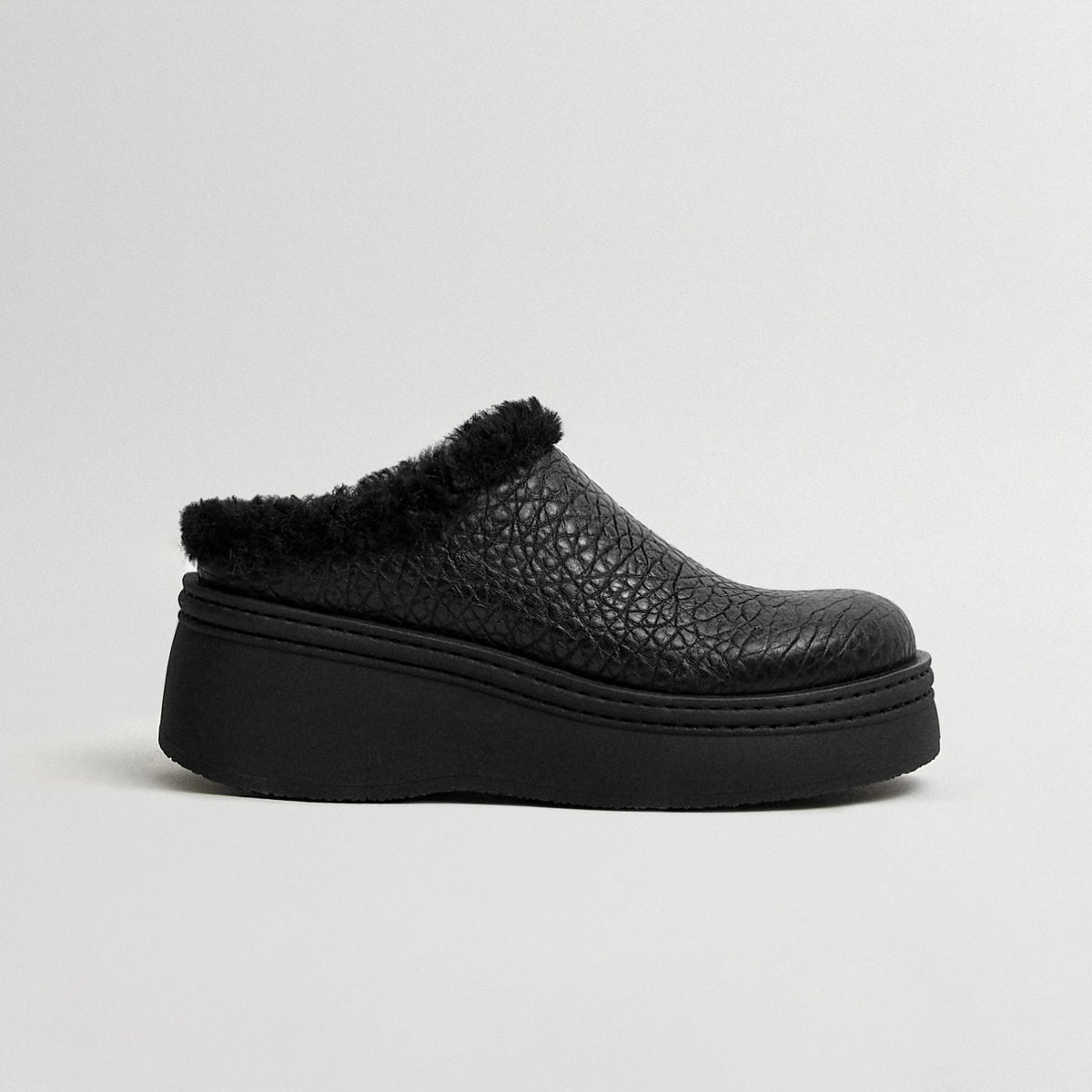 Kristi Black Mules MIISTA 