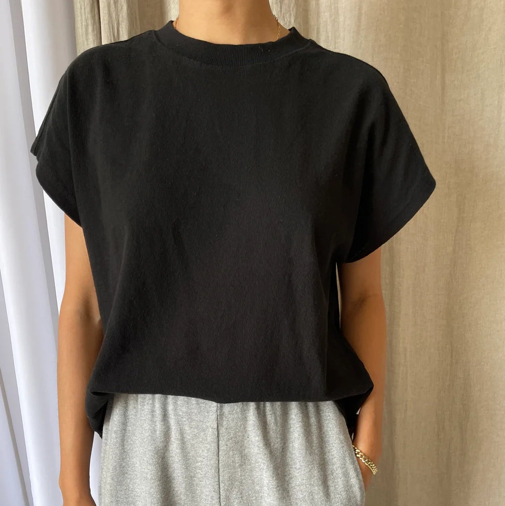 Le Bon Shoppe | Jeanne Tee Apparel LE BON SHOPPE 