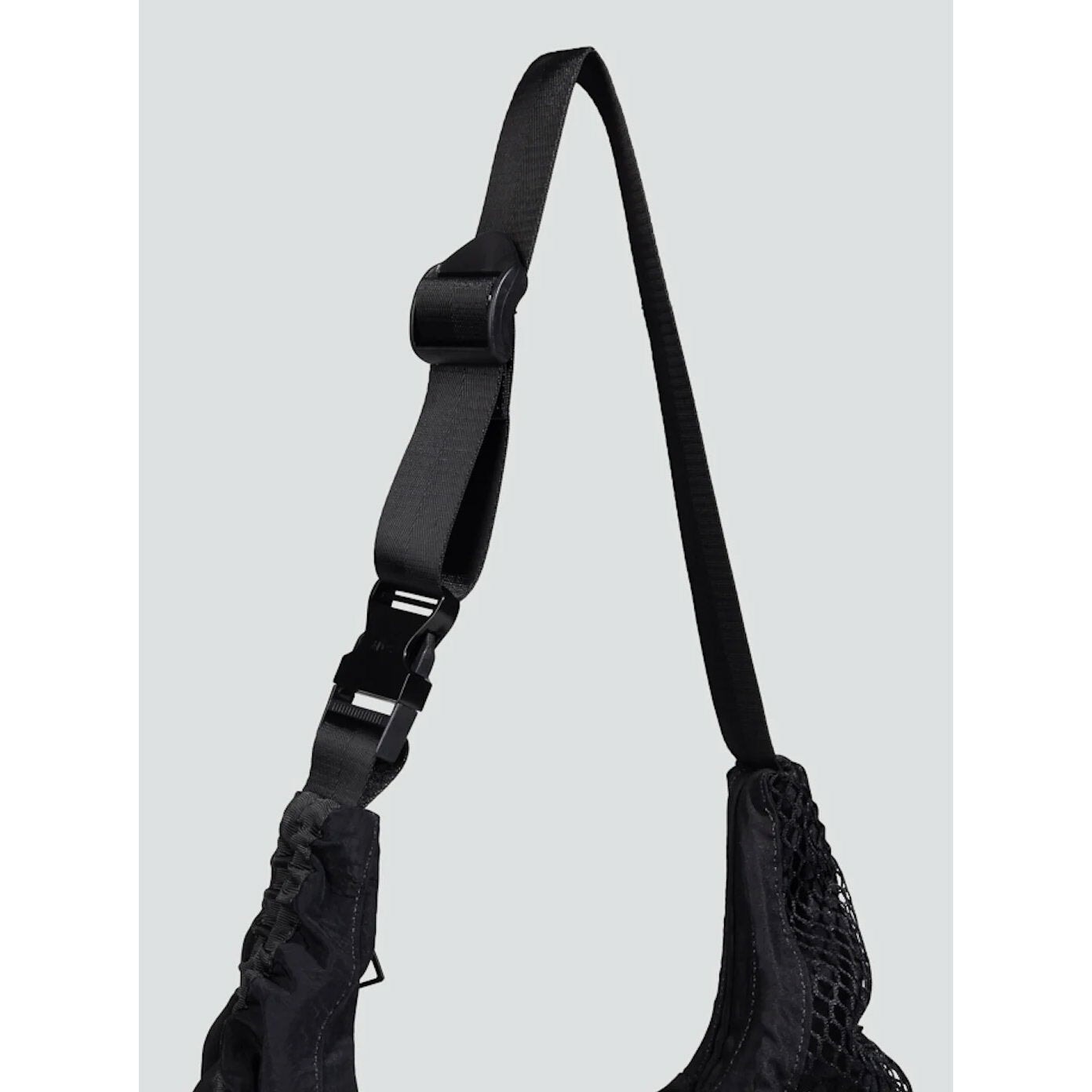 Little Hey Sling Bag | Black Criss-Cross ARCS 