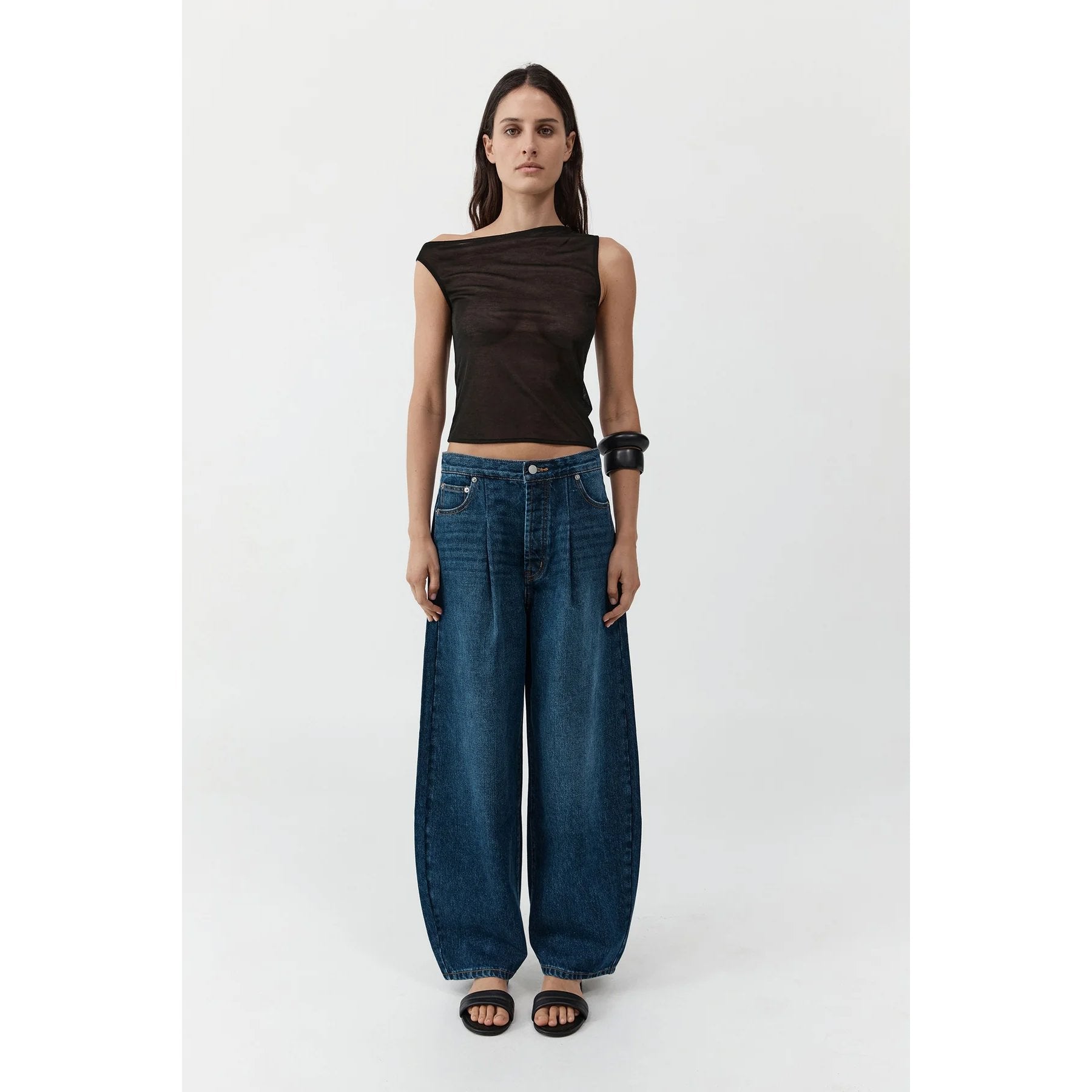 Mid Rise Pleat Barrel Jeans | Dark Indigo St. Agni 