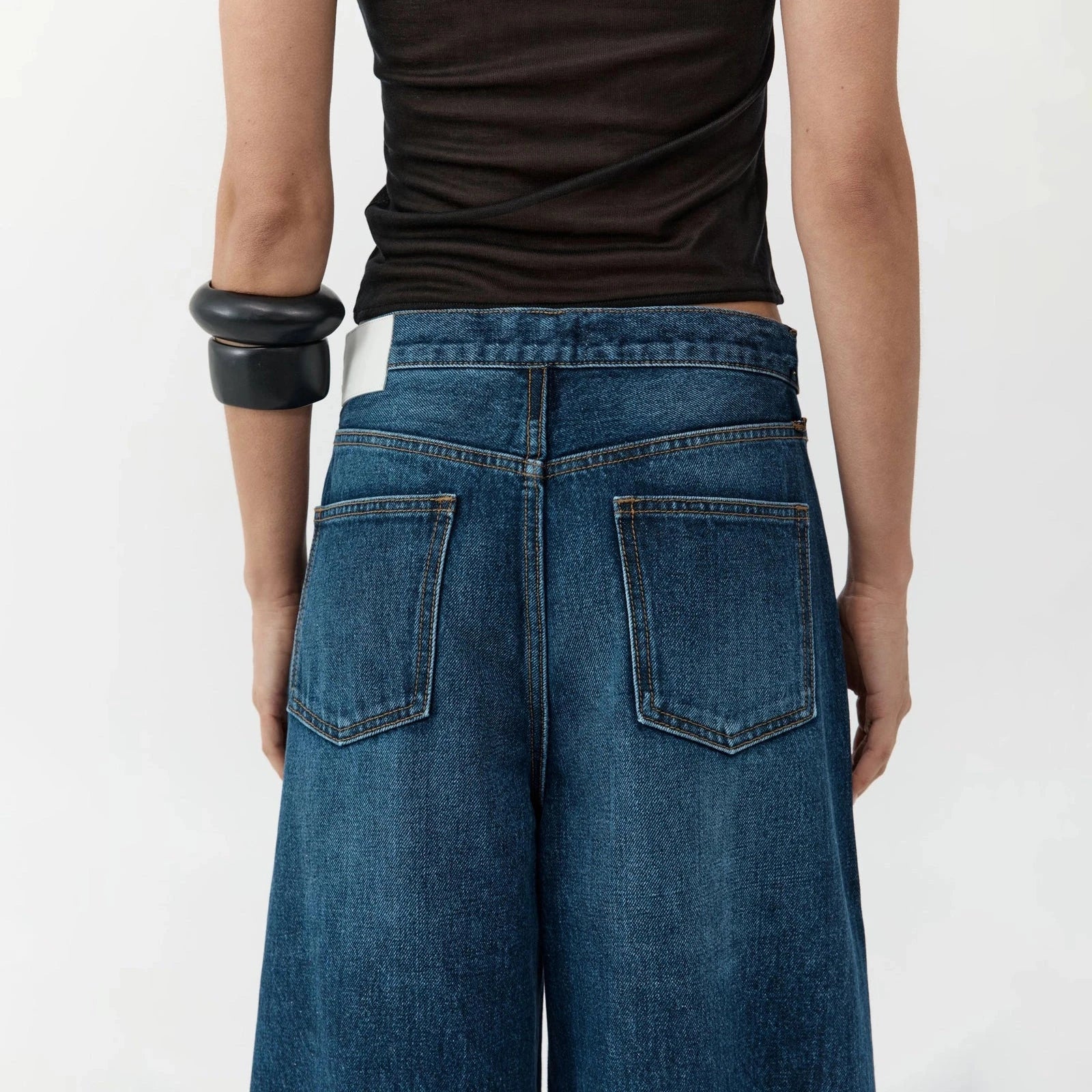 Mid Rise Pleat Barrel Jeans | Dark Indigo St. Agni 