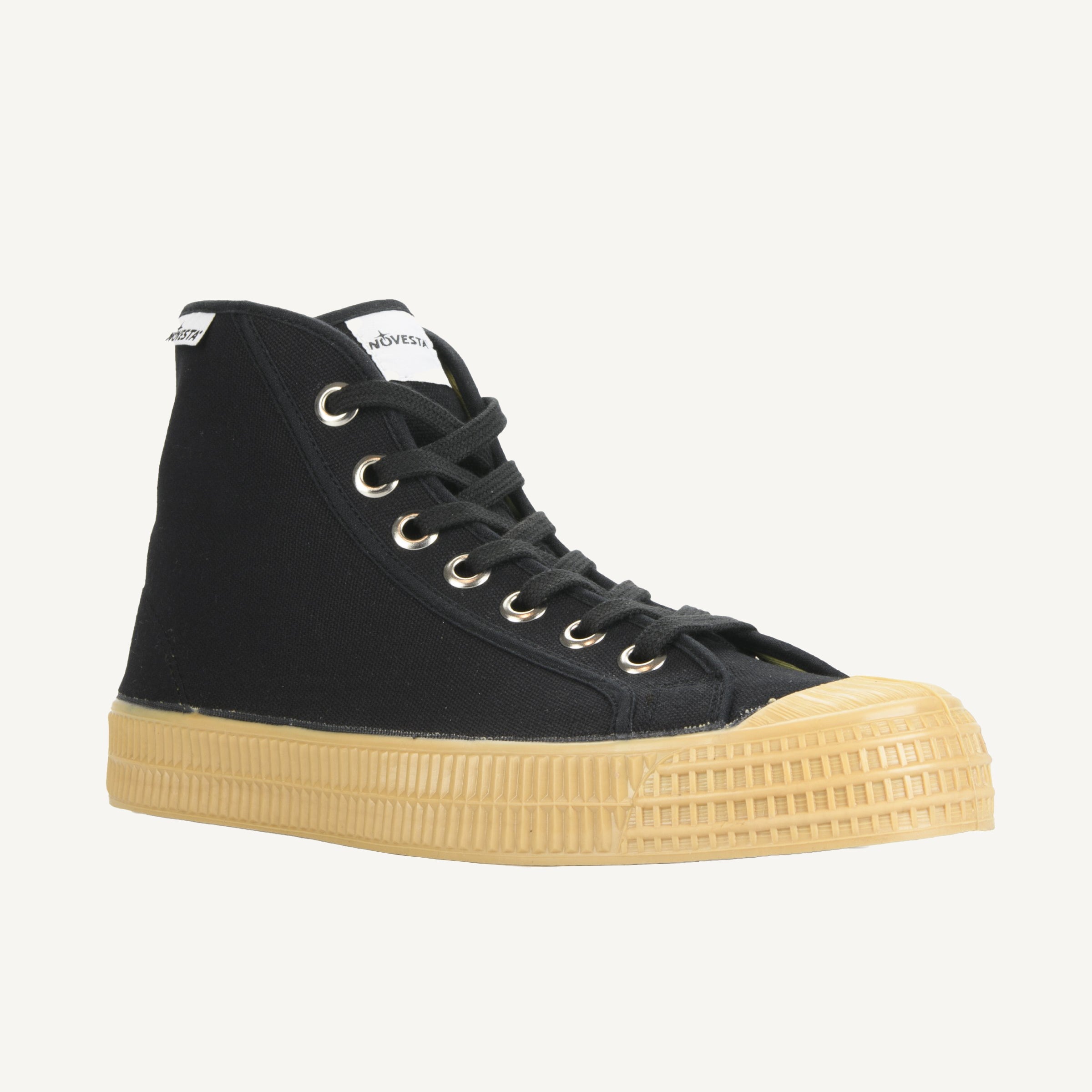Novesta | Star Dribble 60 Blck/003 Trnsp Boots Novesta 