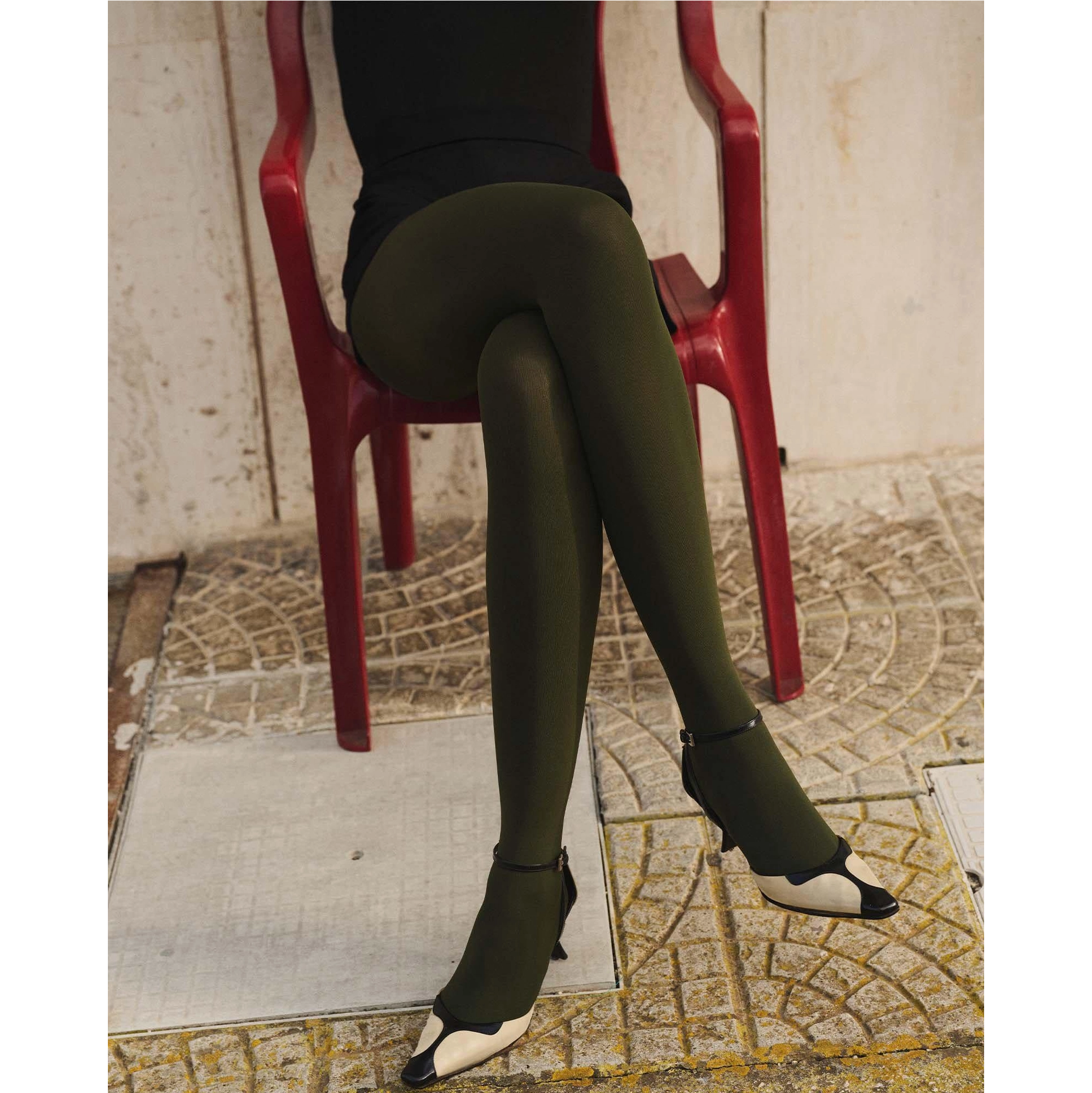 Olivia Premium Tights | Deep Green SWEDISH STOCKINGS 