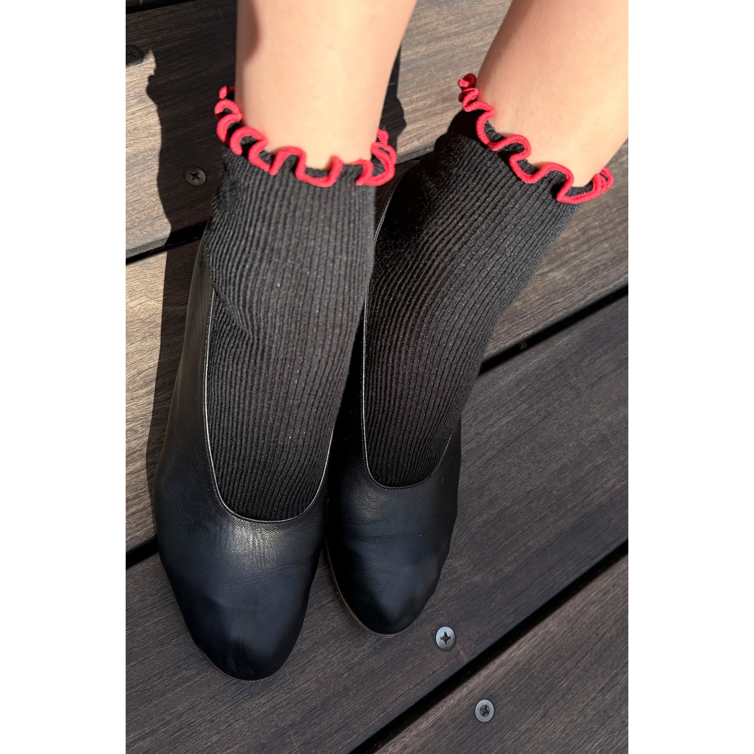Petite Ruffled Modal Socks LE BON SHOPPE Black/Red 