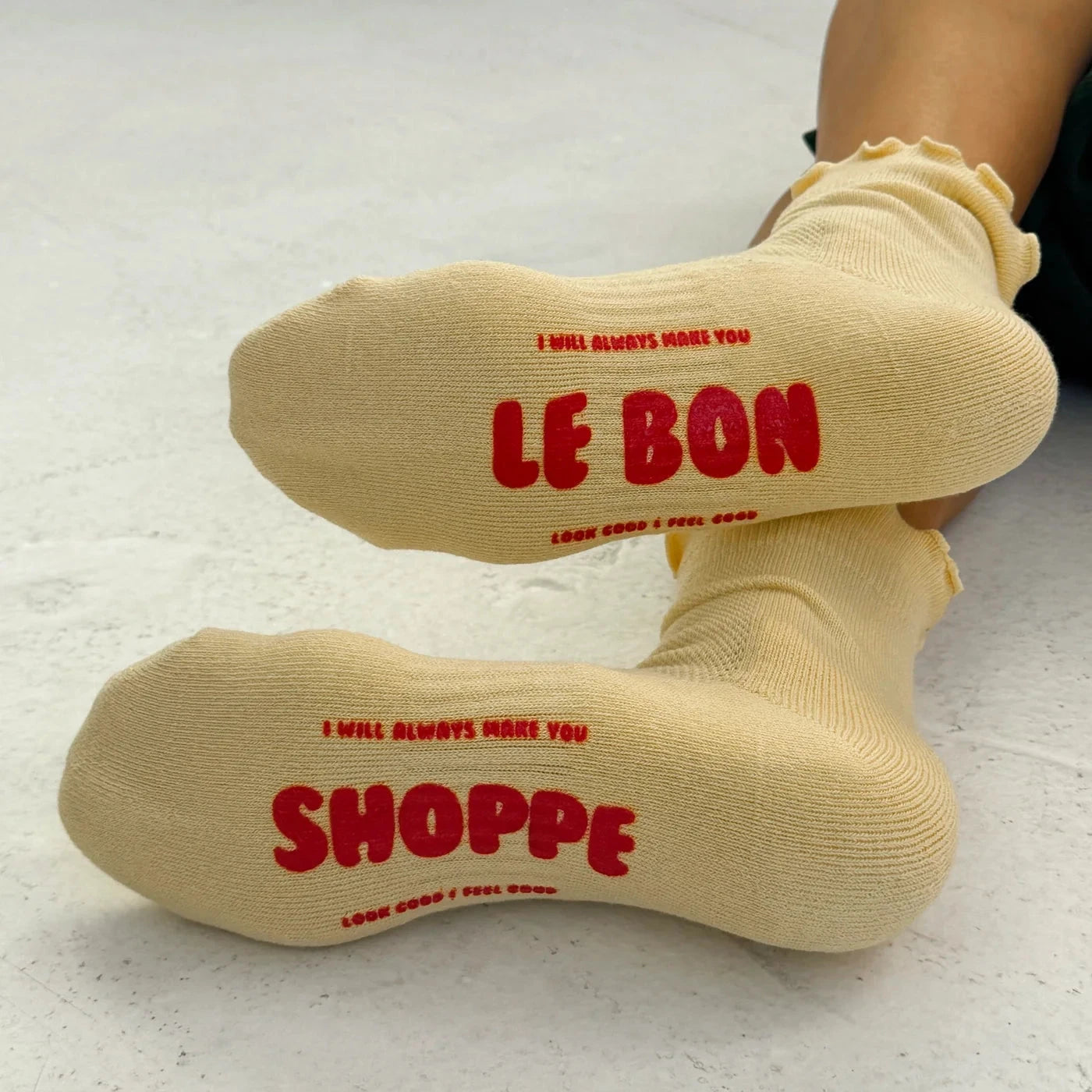 Ruffled Hugger Crew Socks Socks LE BON SHOPPE 