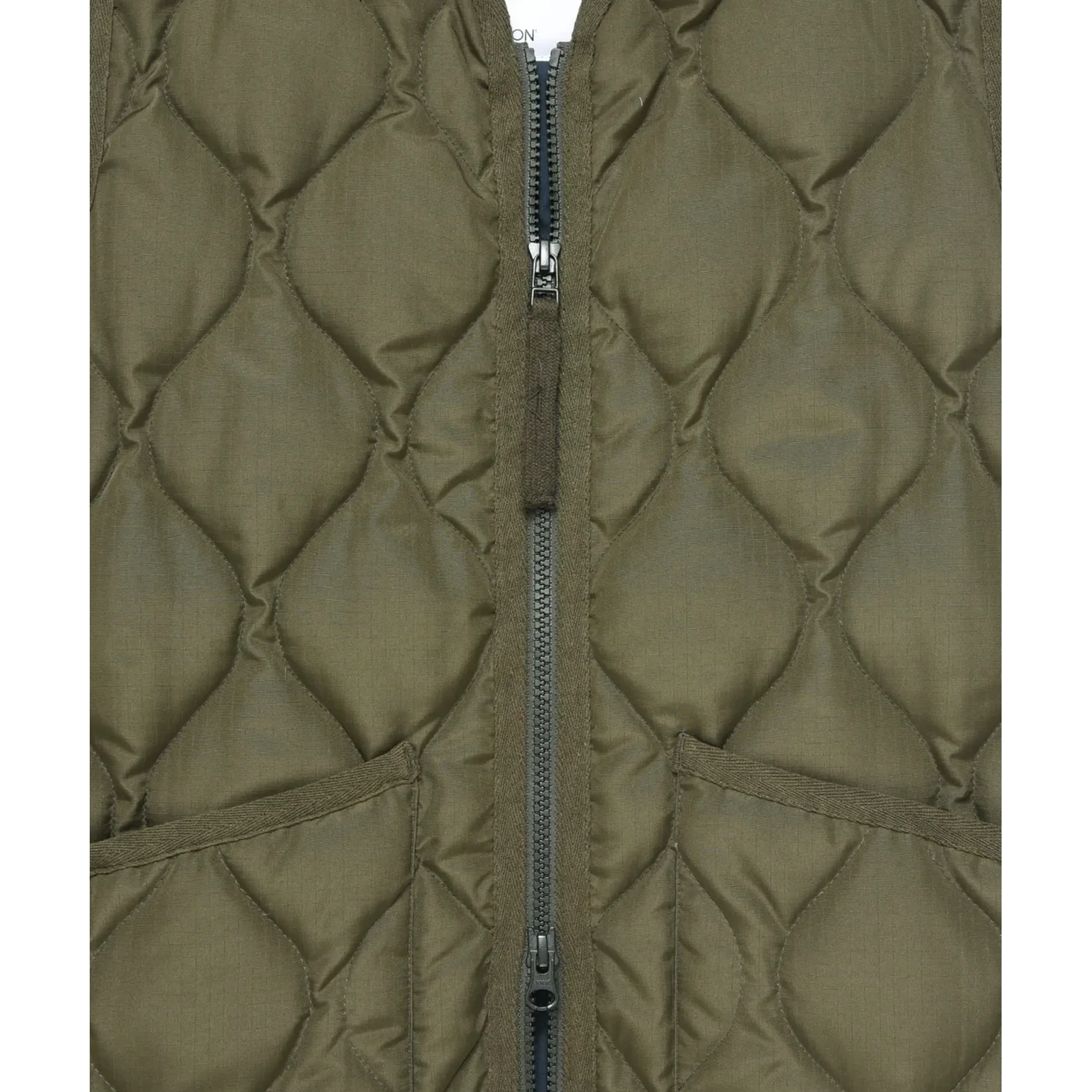 Taion | V-Neck Down Jacket Taion 