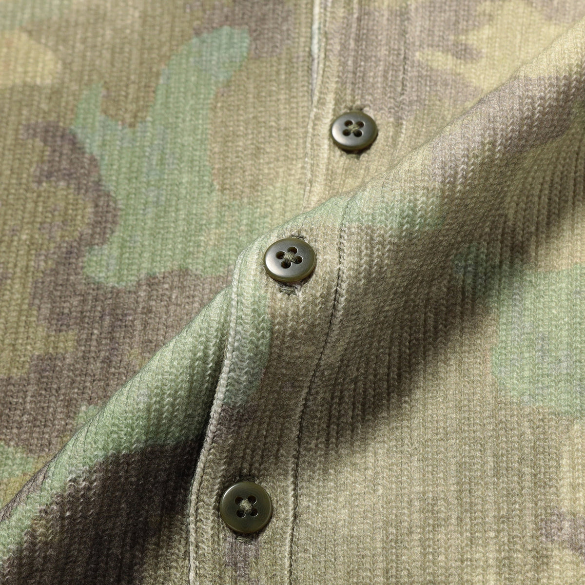 Tuck Henley Neck Tee BEAMS 