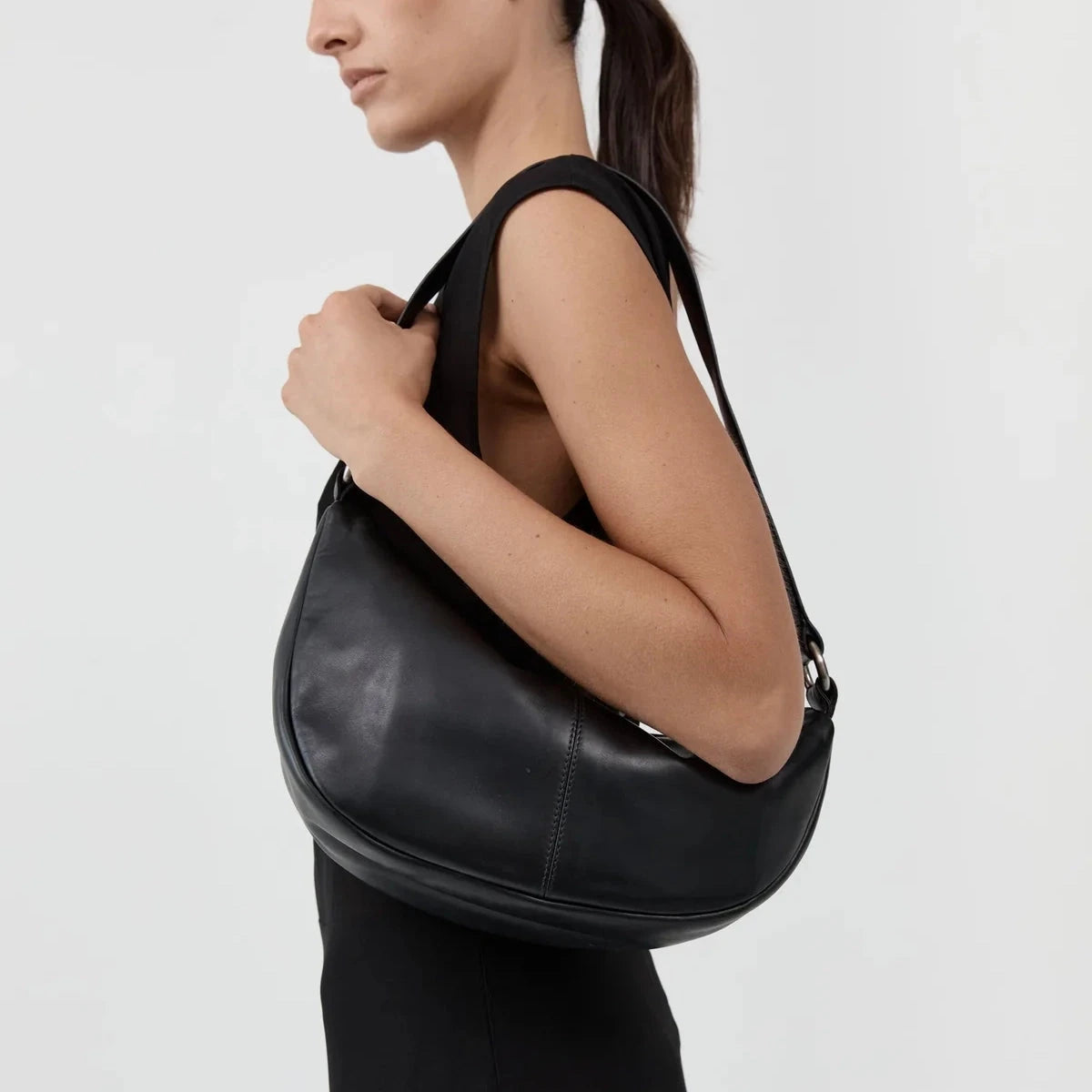 Utility Crescent Bag St. Agni 