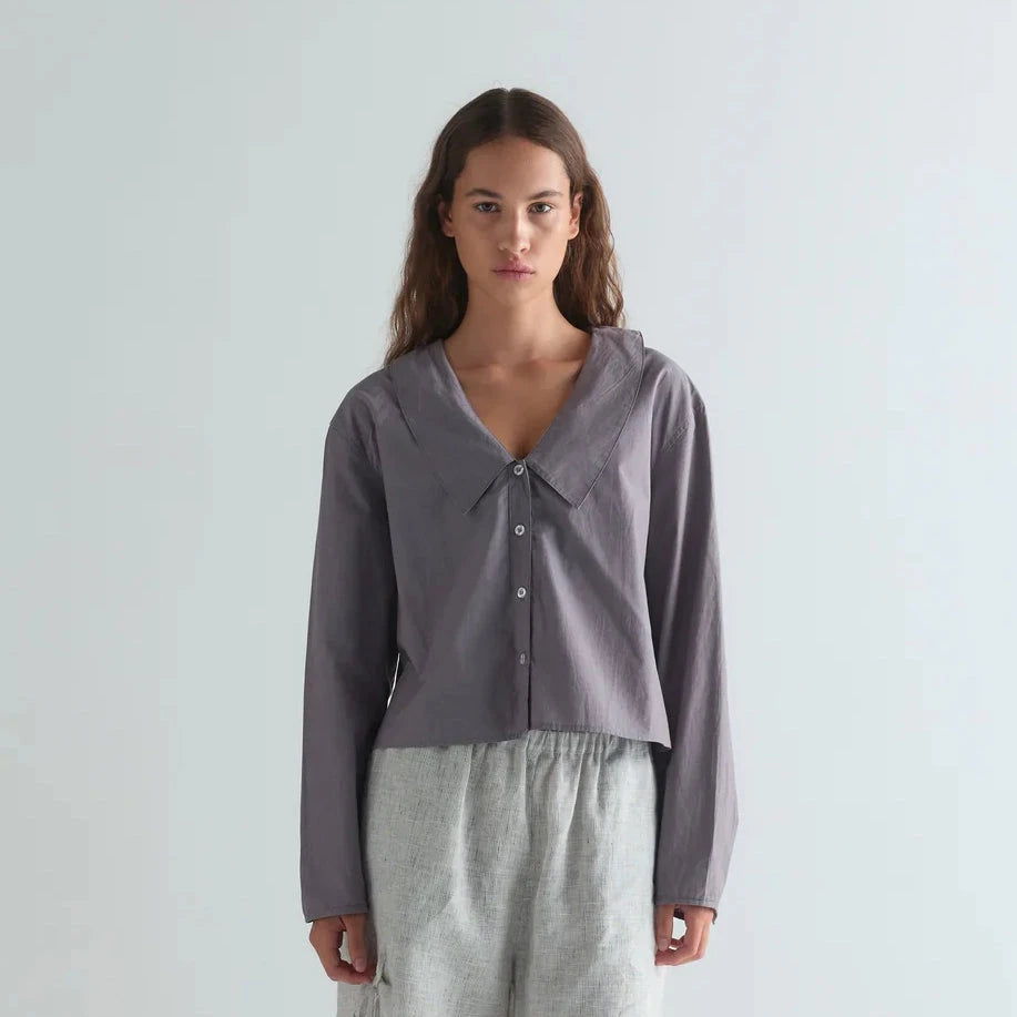Waist Button Shirt | Currant Deiji Studios 