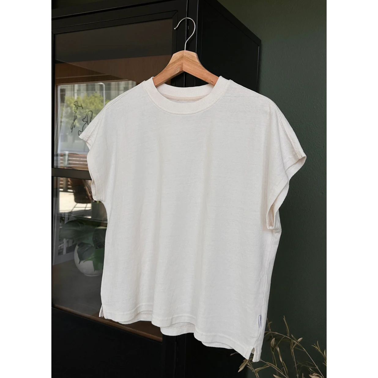 Le Bon Shoppe | Jeanne Tee Apparel LE BON SHOPPE alabaster small 